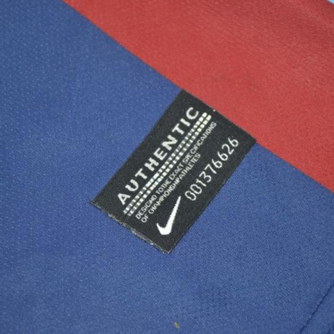 Barcelona Liga Version Jerseys 10/11 "Xavi" Nº 6