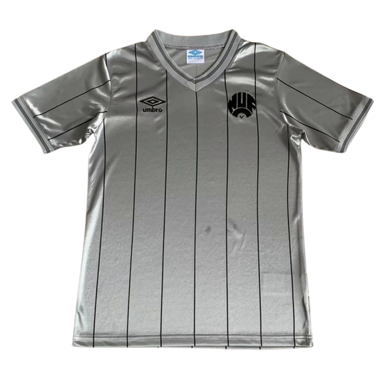 NeWMastle Auswärts Gray 1984