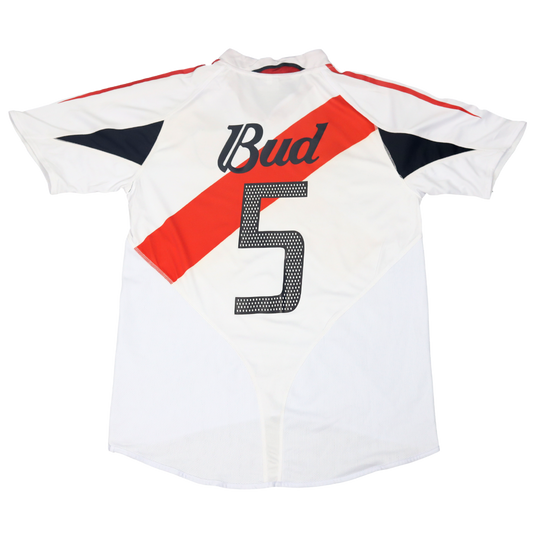 River Plate Heim 04/05