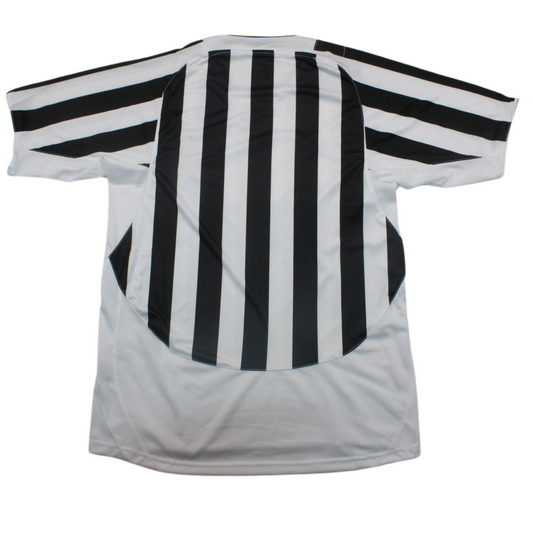 Juventus Heim 03/04