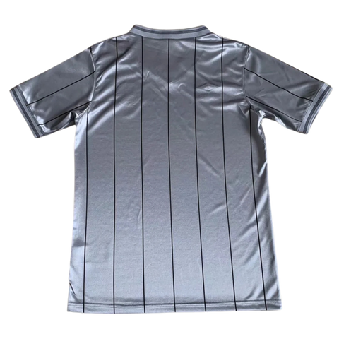 NeWMastle Auswärts Gray 1984