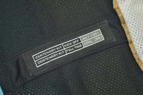 Manchester United Reversible Mode 00/01 "V. Nistelrooy" Nº10