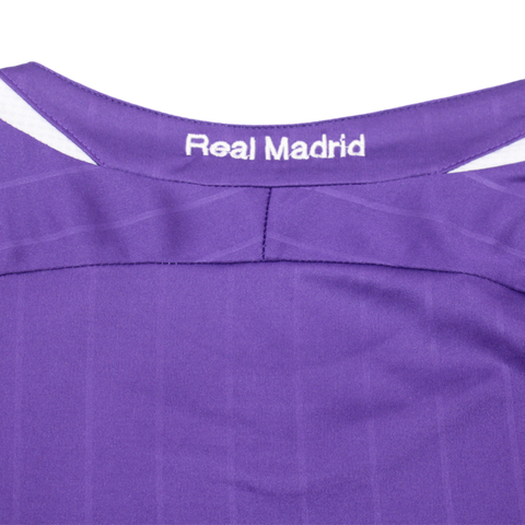 Real Madrid Purple TW Jersey 06/07 "v. Nisteladoy" Nº 17