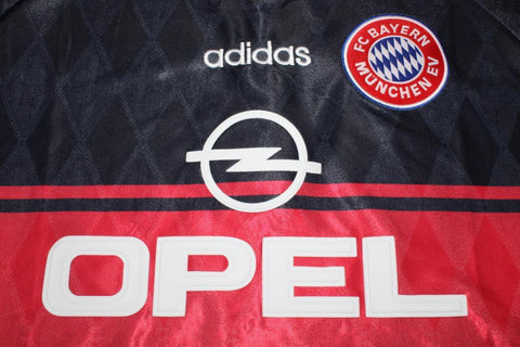 FC Bayern München Auswärts 97/98 "Matthäus" Nr.10