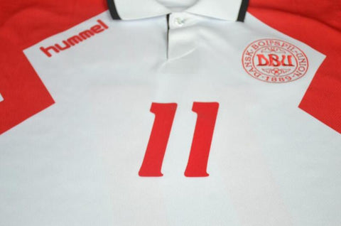 Dänemark Auswärts 1992 "B.Laudrup" Nr.11