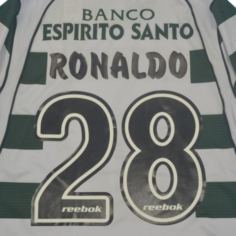 Sporting Lisboa Heim 01/02 "Ronaldo" Nº 28