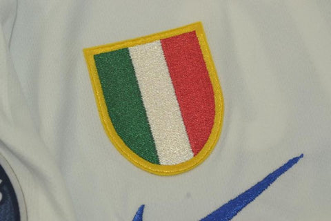 Internazionale Auswärts Weiß UCL Version 10/11 "Milito" Nr.22