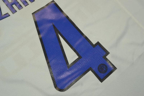 Internazionale Auswärts Weiß UCL Version 10/11 "J.Zanetti" Nr.4